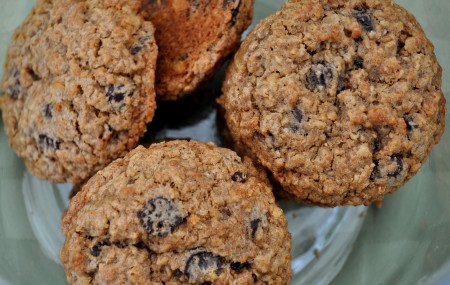 Dark Chocolate Oatmeal cookies from Pinckney Cookie Café. Photo copyright 2014 by Zachary D. Lyons.