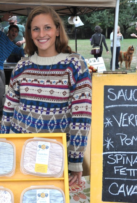 Cassie from Pasteria Lucchese at Madrona Farmers Market. Copyright Zachary D. Lyons.